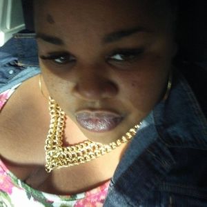 Meet your Posher, Diamond